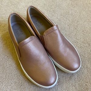NWOT Naturalizer Blush Shimmer Slip-on Sneaker
